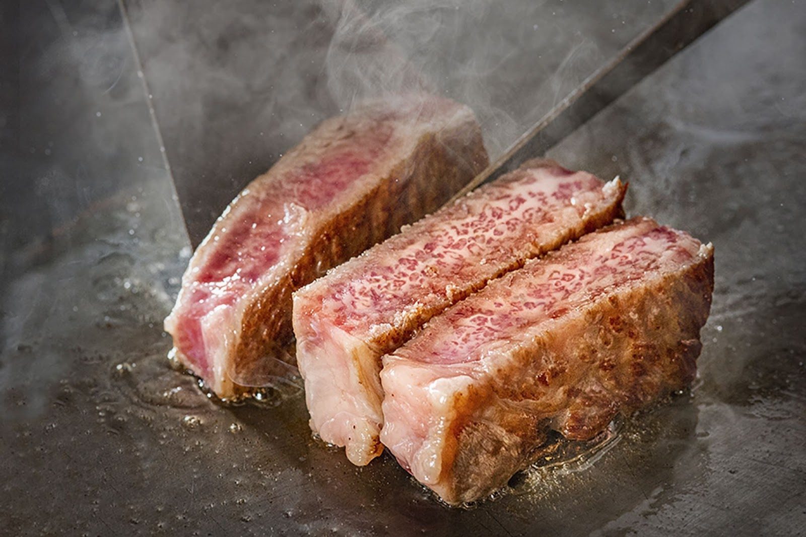 Beyond Kobe Beef—A Supreme Cultural Guide to Savoring Kobe’s Meat and Sushi