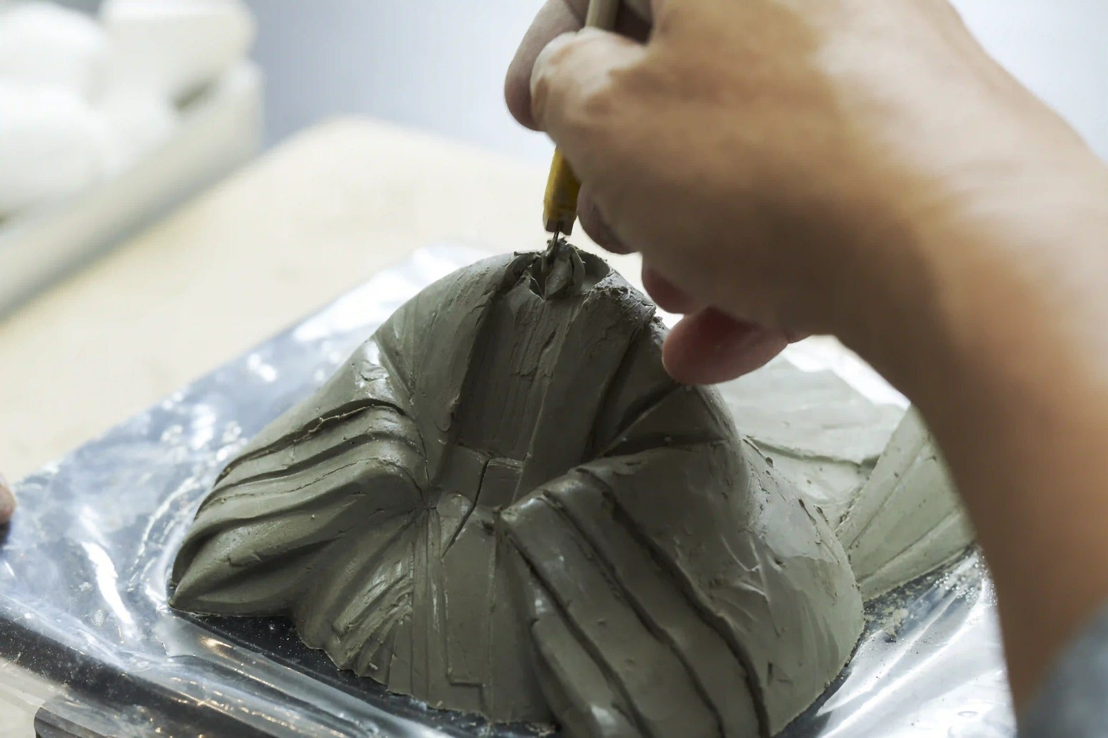 Kimekomi: Inside Japan's Fabric-Wrapped Doll Craft