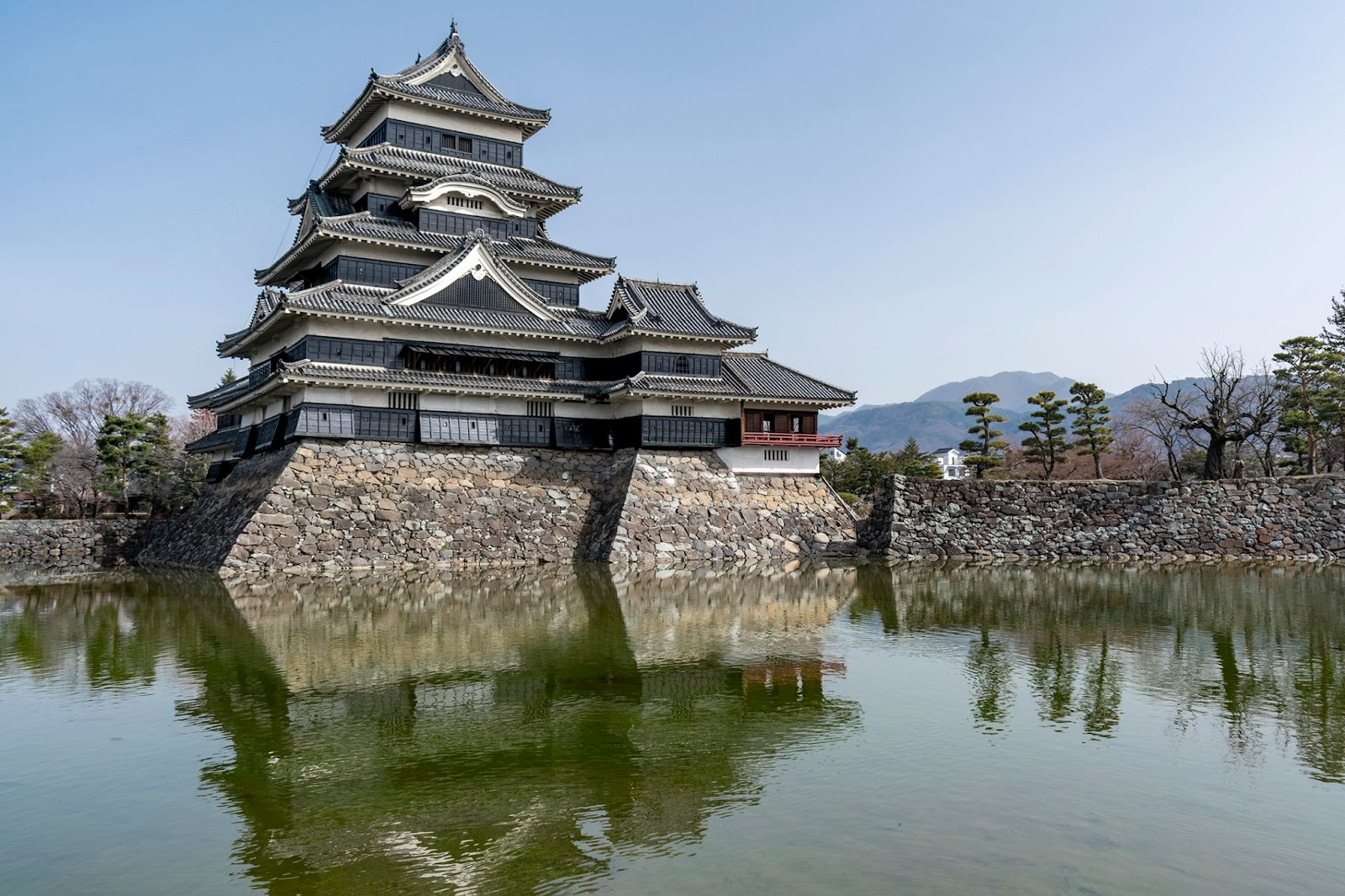 Matsumoto Accommodation Guide: A Stay Where Japan’s Beauty and Wisdom Reside